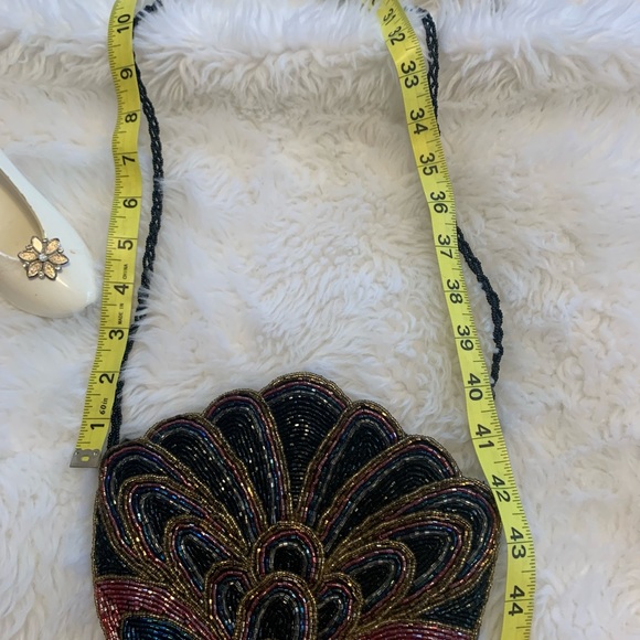 Vintage design black beaded crossbody ladies bag LNWOT +++ - Picture 6 of 9